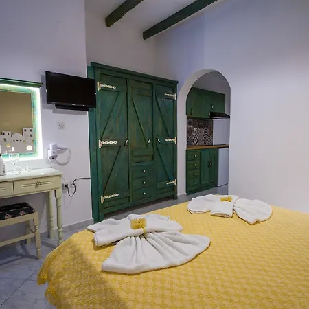 Elpiniki 2* Alinda (Leros)