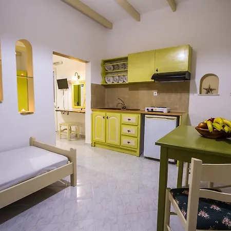 Elpiniki 2* Alinda (Leros)