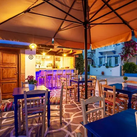 Elpiniki Aparthotel 2*