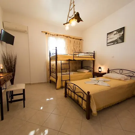 Aparthotel Elpiniki Alinda (Leros)