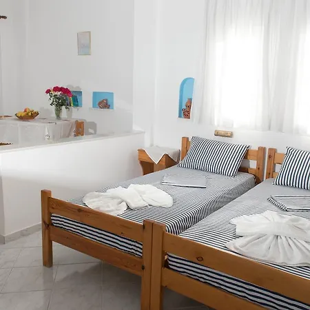 Aparthotel Elpiniki 2*