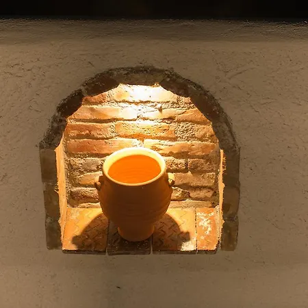 Elpiniki Apartmanhotel 2*