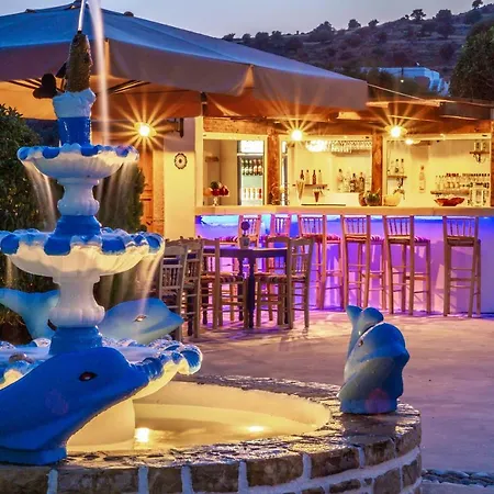 Ξενοδοχείο με διαμερίσματα Elpiniki Άλιντα