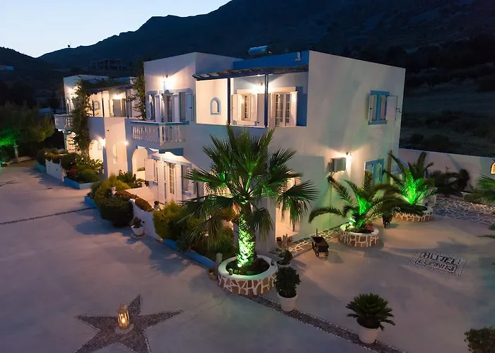 アパートホテル Elpiniki 2*