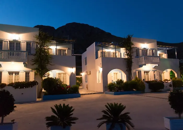 アパートホテル Elpiniki 2*