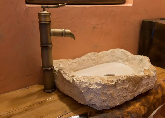 アパートホテル Elpiniki