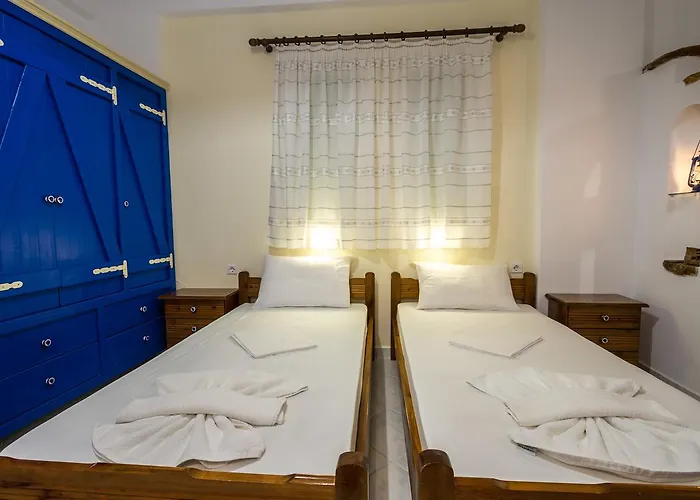 Elpiniki アパートホテル