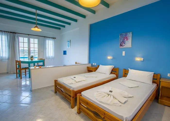 アパートホテル Elpiniki