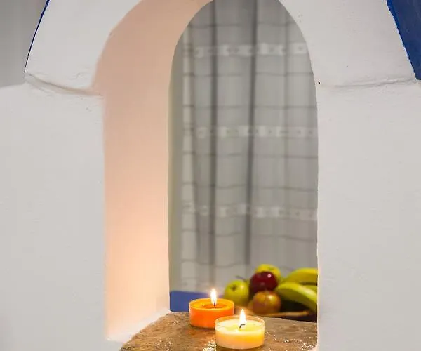 Elpiniki アパートホテル アリンダ