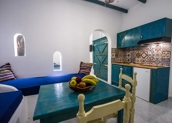 Elpiniki アパートホテル 2*