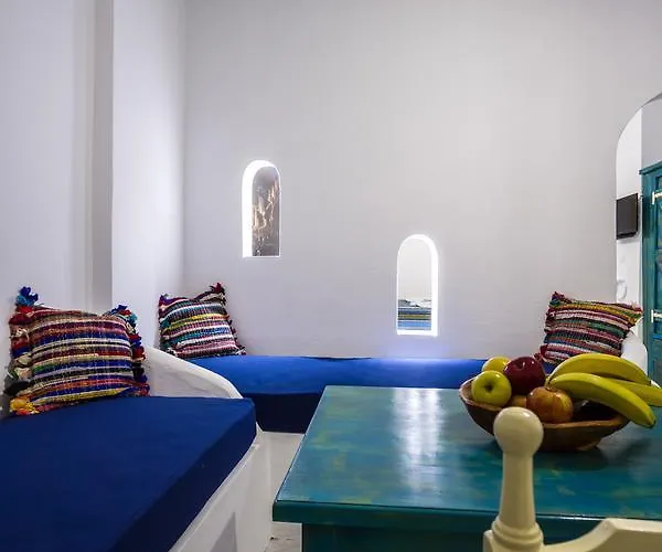 Elpiniki アパートホテル アリンダ