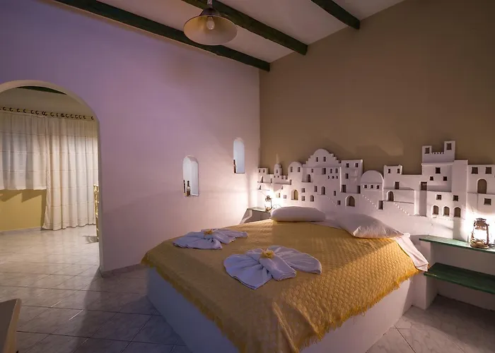 Elpiniki 2* アリンダ