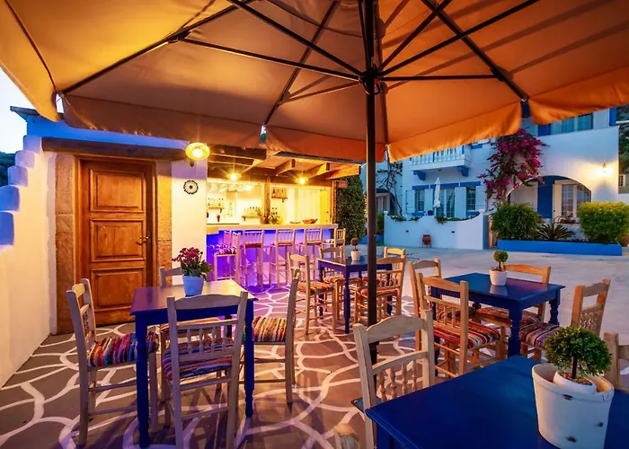 Elpiniki アパートホテル 2*